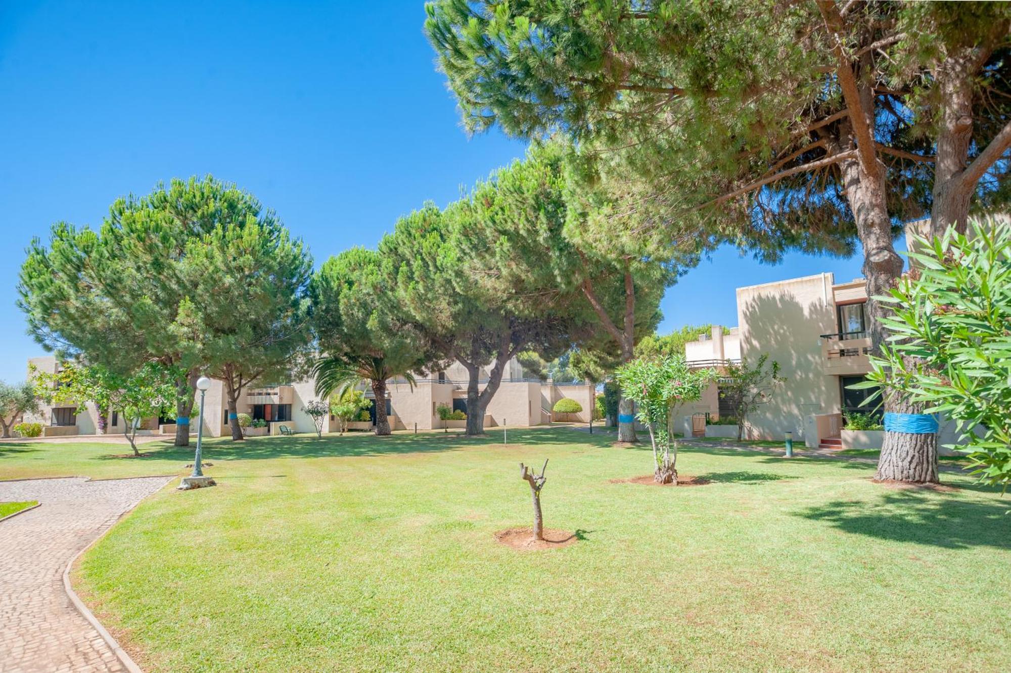 Apartamentos Clube Da Bemposta Alvor Eksteriør bilde