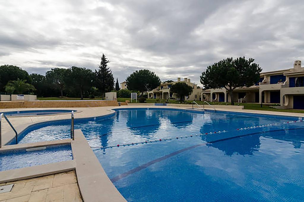 Apartamentos Clube Da Bemposta Alvor Eksteriør bilde
